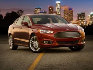Ford Fusion Titanium 2012 года